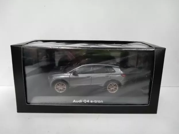Spark Audi Q4 E-tron 2021 1:43 5012124632
