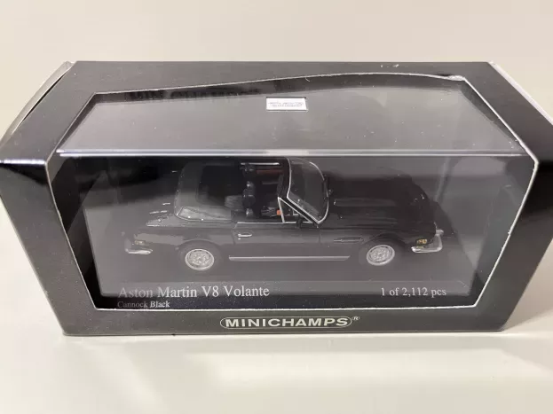 Minichamps Aston Martin V8 Cabriolet 1987 1:43 400137730