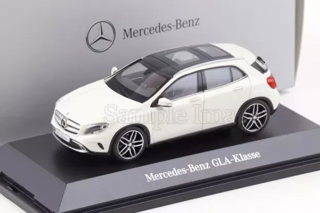 Schuco Mercedes Gla-class x156 2013 1:43 B66960266