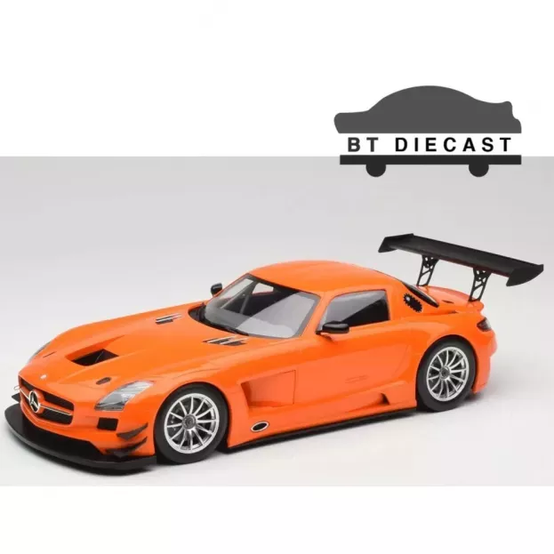 Minichamps Mercedes Sls Amg Gt3 Street 2011 1:18 151113105