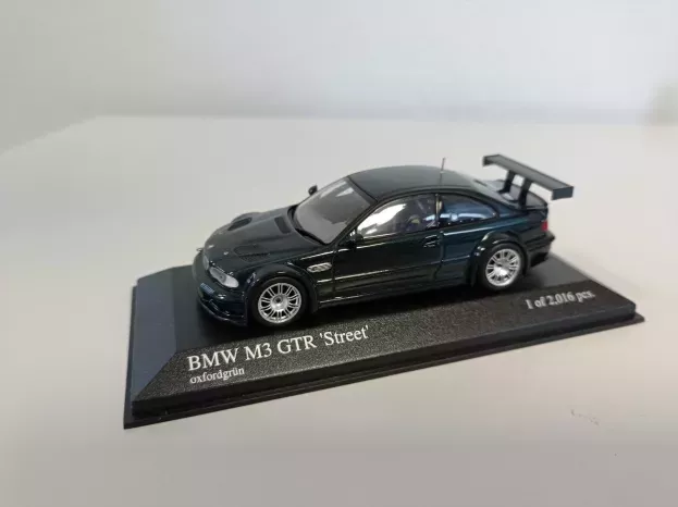 Minichamps Bmw 3-series M3 Gtr E46 Street 2001 1:43 400012104