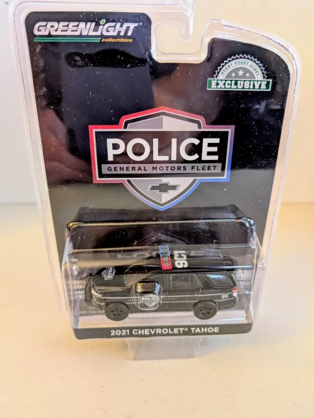 Greenlight Chevrolet Tahoe Police Pursuit Vehicle Pvv 2021 1:64 30293