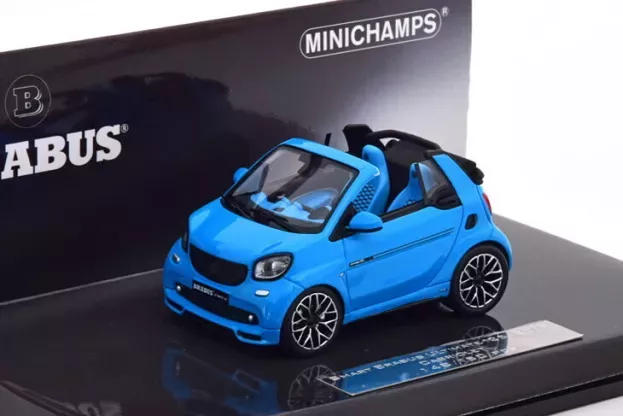 Minichamps Smart Brabus Ultimate 125 Cabriolet Open 2017 1:43 437036230