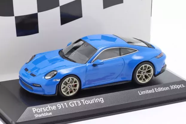 Minichamps Porsche 911 992 Gt3 Touring Coupe 2021 Golden Rims 1:43 413069606