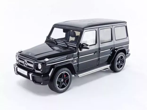 Almost Real Mercedes G-class G63 Amg w463 V8 Biturbo 2017 1:18 ALM820603
