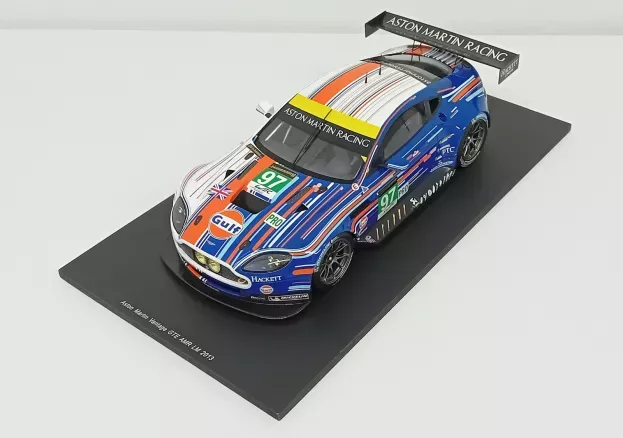 Spark Aston Martin Vantage Gte Team Amr Gulf N 97 24h Le Mans 2013 P.dumbreck S.mucke D.turner 1:18 18S154
