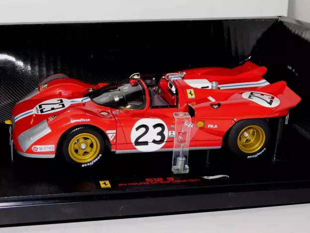 Hot Wheels Ferrari 512s Spider Team N.a.r.t. N 23 24h Daytona 1971 Bucknum Adamowicz 1:18 T6930