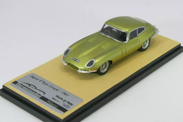 Tecnomodel Jaguar E-type Coupe 1961 1:43 T-EX52F
