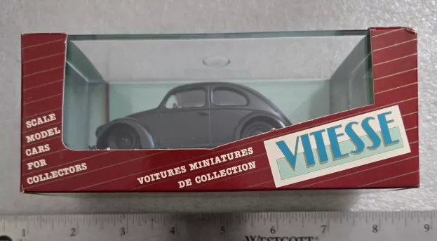 Vitesse Volkswagen Beetle Sedan 1937 1:43 400.2