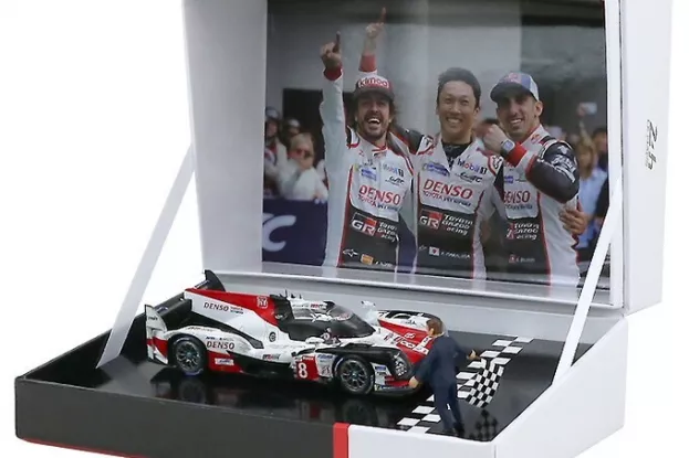 Spark Toyota Ts050 Hybrid 2.4l Turbo V6 Team Toyota Gazoo Racing N 8 Winner 24h Le Mans 2018 F.alonso S.buemi K.nakajima 1:43 TY13143WM