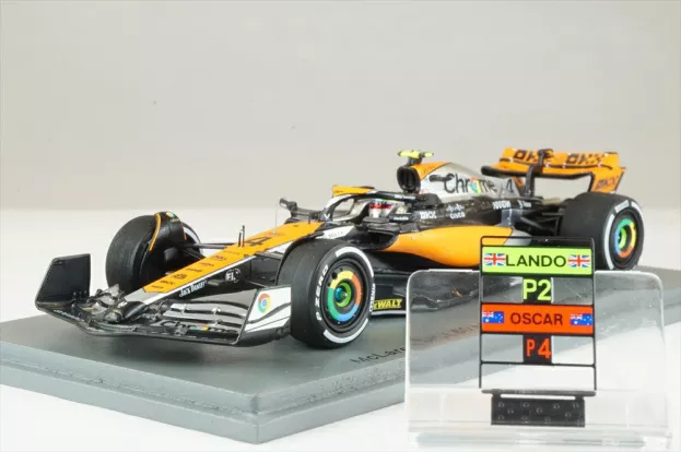 Spark Mclaren F1 Mcl60 Team Mclaren N 4 2nd British Gp With Pitboard 2023 Lando Norris 1:43 S8593