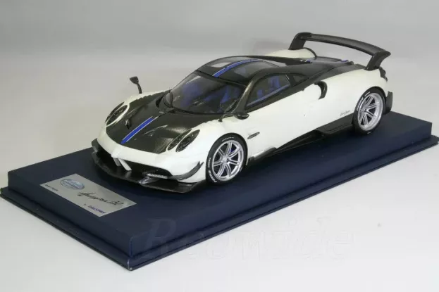 Looksmart Pagani Huayra Bc 2016 1:18 LS18-12B