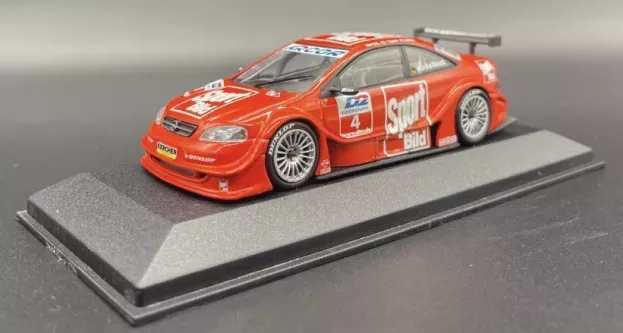 Minichamps Opel Astra V8 Coupe Team Opel Holzer 1 N 4 Dtm Season 2008 J.winkelhock 1:43 430004804