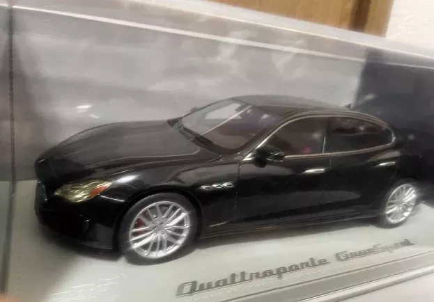 BBR Maserati Quattroporte Gransport My17 2017 1:18 BBRC1822C