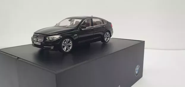 Schuco Bmw 5-series Gt Gran Turismo 2009 1:43 80422156800
