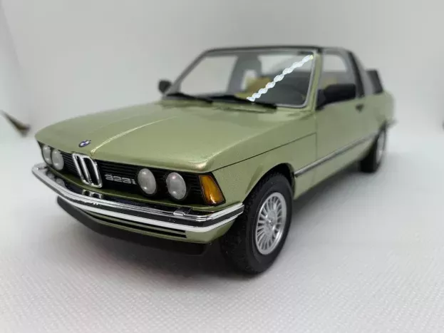 BoS Models Bmw 3-series 323i E21 Semiconvertible 1979 1:18 BOS073