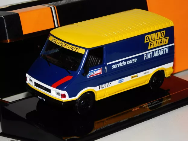 IXO Models Fiat 242e Van Assistance Rally Team Olio Fiat 1976 1:43 RAC267