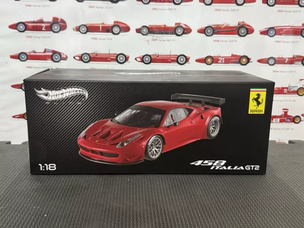 Hot Wheels Ferrari 458 Italia 8c Gt2 2011 1:18 X2860