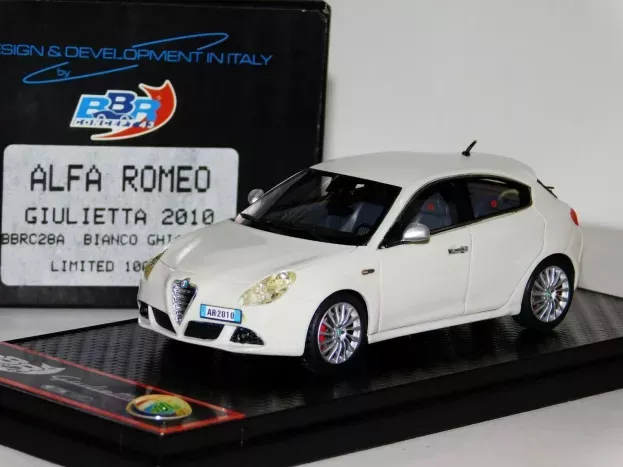 BBR Alfa Romeo Giulietta 2010 1:43 BBRC28A
