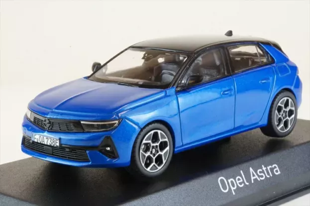 Norev Opel Astra 2022 1:43 360060