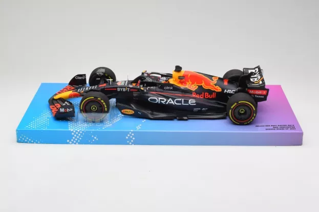 Minichamps Red Bull F1 Rb18 Team Oracle Red Bull Racing N 1 Winner Miami Gp World Champion 2022 Max Verstappen 1:18 113220501