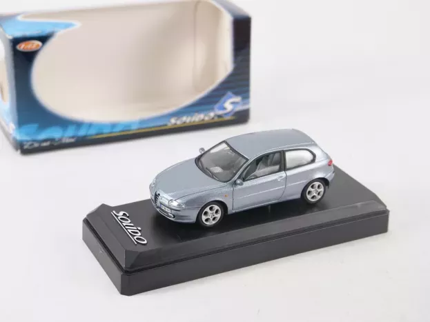 Solido Alfa Romeo 147 2000 1:43 1566