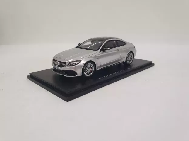 Spark Mercedes C-class C63 Amg Coupe 2019 1:43 S8185