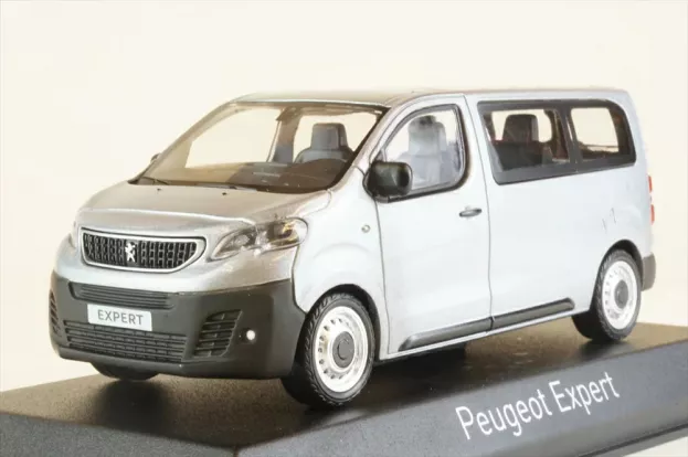 Norev Peugeot Expert Minibus 2016 1:43 479866