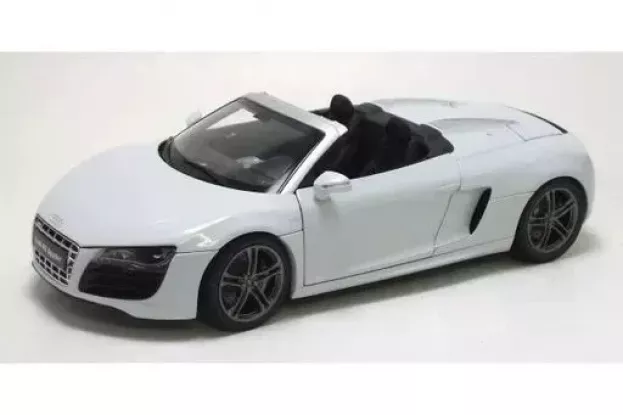Kyosho Audi R8 5.2 Fsi V10 Spider 2010 1:18 09217SGR