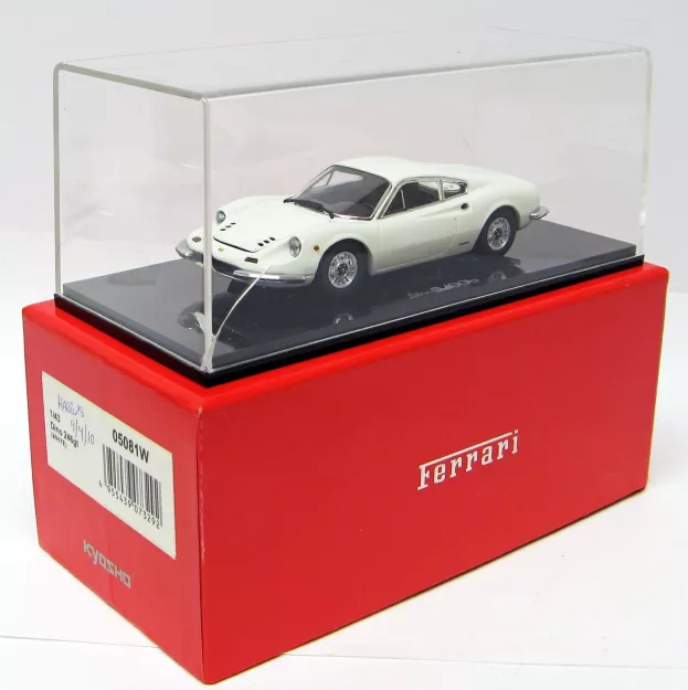Kyosho Ferrari Dino 246gt 1969 1:43 05081W