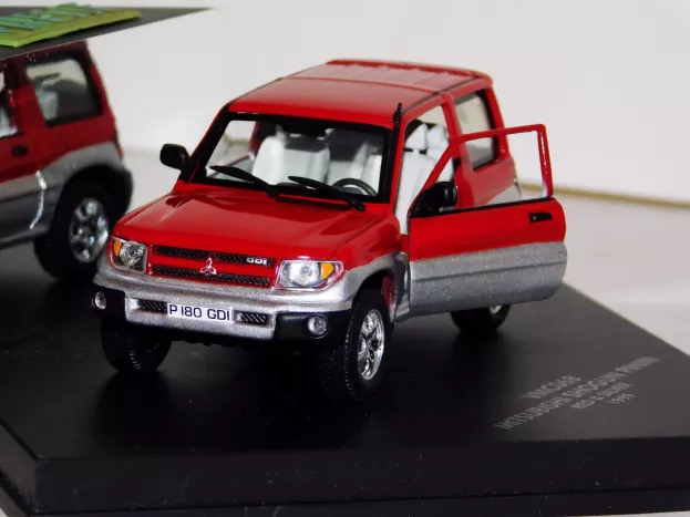 Vitesse Mitsubishi Shogun Pinin 1999 1:43 VMC068