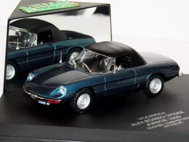 Vitesse Alfa Romeo 1600 Spider 1972 1:43 C99054