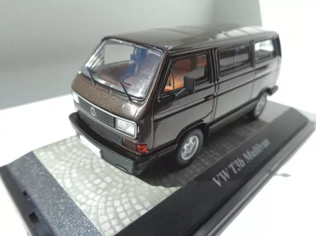 Premium Classixxs Volkswagen T3b Minibus Multivan 1980 1:43 13058