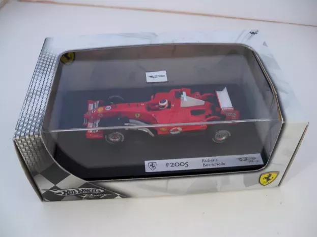 Hot Wheels Ferrari F1 F2005 N 2 Season 2005 R.barrichello 1:43 G9732