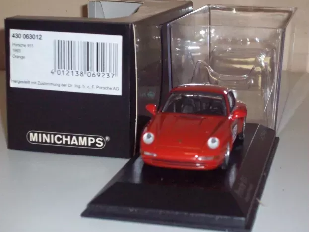 Minichamps Porsche 911 993 Coupe 1993 1:43 430063012