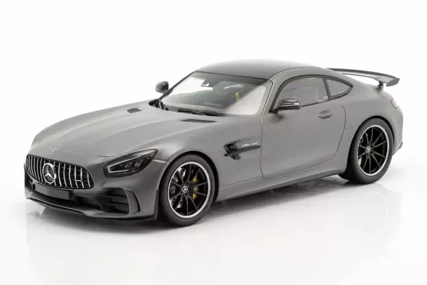 Minichamps Mercedes Gt-r Amg V8 Biturbo 2021 1:18 155036026