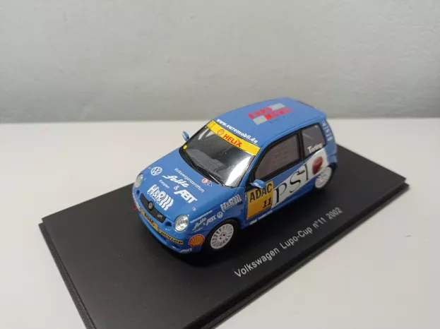 Spark Volkswagen Lupo-cup N 11 Champion 2002 Peter Terting 1:43 S0844