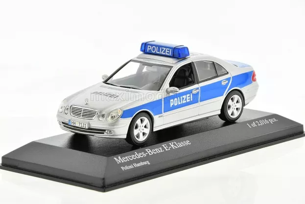 Minichamps Mercedes E-class 2002 Hamburg Polizei Police N 584 1:43 031590