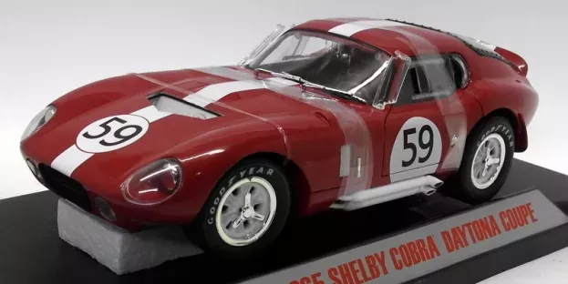 CMR Ford Shelby Cobra Daytona Coupe 4.7l V8 Team Scuderia Filipinetti N 59 24h Le Mans 1965 P.sutcliffe P.harper 1:18 CMR112