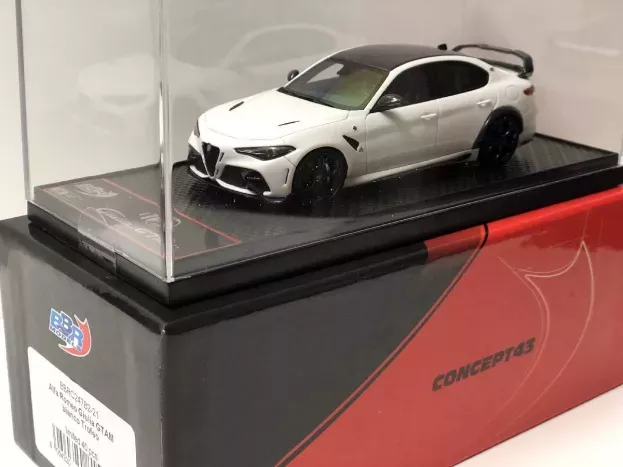 BBR Alfa Romeo Giulia Gtam 2020 1:43 BBRC247B2
