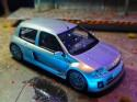 Renault Clio V6 Phase 1 - Silver (2001) 1/18 - OT1034 - Otto - Ottomobile