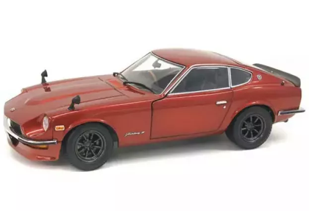 Kyosho Nissan Fairlady Z-l s30 1970 1:18 08220RM