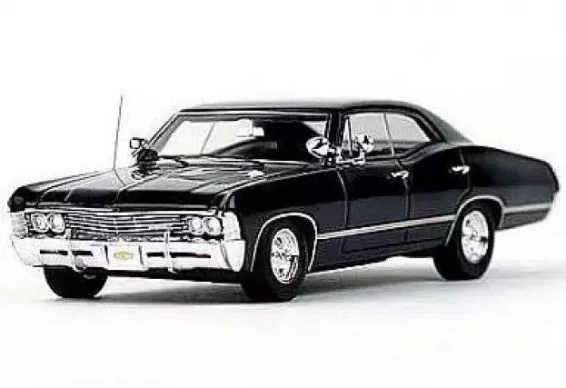 Truescale Chevrolet Impala Sport Sedan 1967 1:43 TSM114331