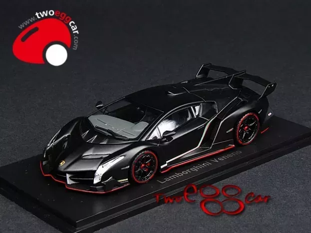Kyosho Lamborghini Veneno 2013 With Italian Stripes 1:43 05571MBK