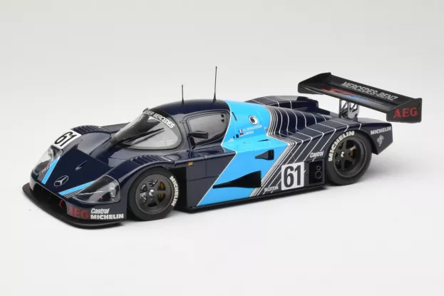 Minichamps Mercedes Sauber C9 5.0l Turbo V8 Team Sauber Mercedes N 61 24h Le Mans 1989 J.mass J.lschlesser 1:18 155893500