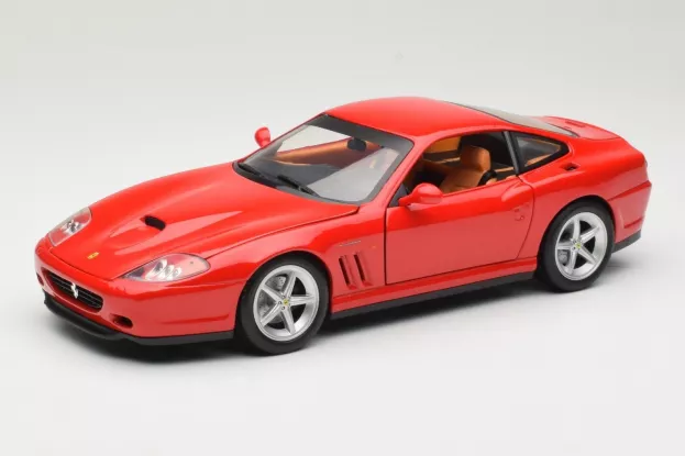 Hot Wheels Ferrari F575m Maranello 2002 1:18 54937