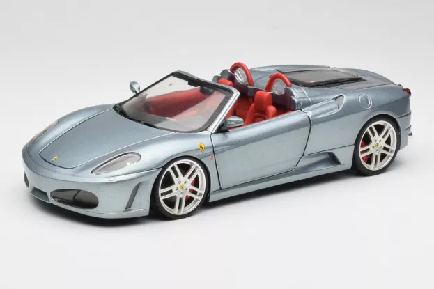 Hot Wheels Ferrari F430 Spider 2004 1:18 H3074