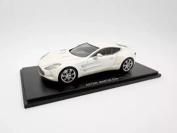 Spark Aston Martin One-77 2010 1:43 S2161