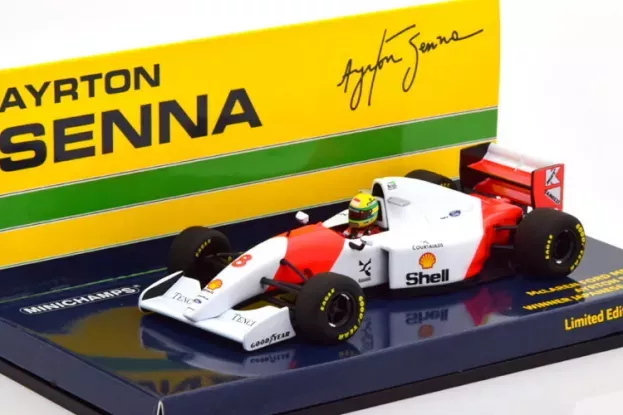 Minichamps Mclaren F1 Ford Mp4 8 V8 Team Marlboro N 8 Winner Japan Gp 1993 Ayrton Senna 1:43 540934378