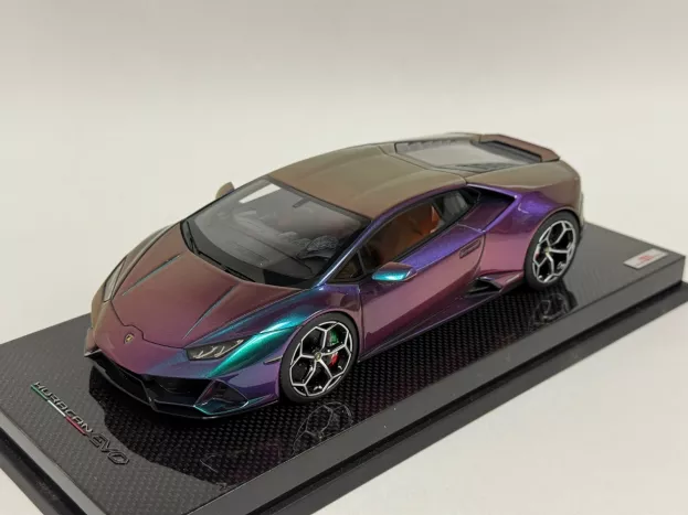 MR Models Lamborghini Huracan Evo 2018 Con Vetrina With Showcase 1:18 LAMBO038A